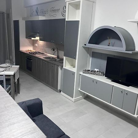 Nina'S House 3 , A 300 Metri Dal Mare Apartman Santa Caterina Dello Ionio Marina Kültér fotó