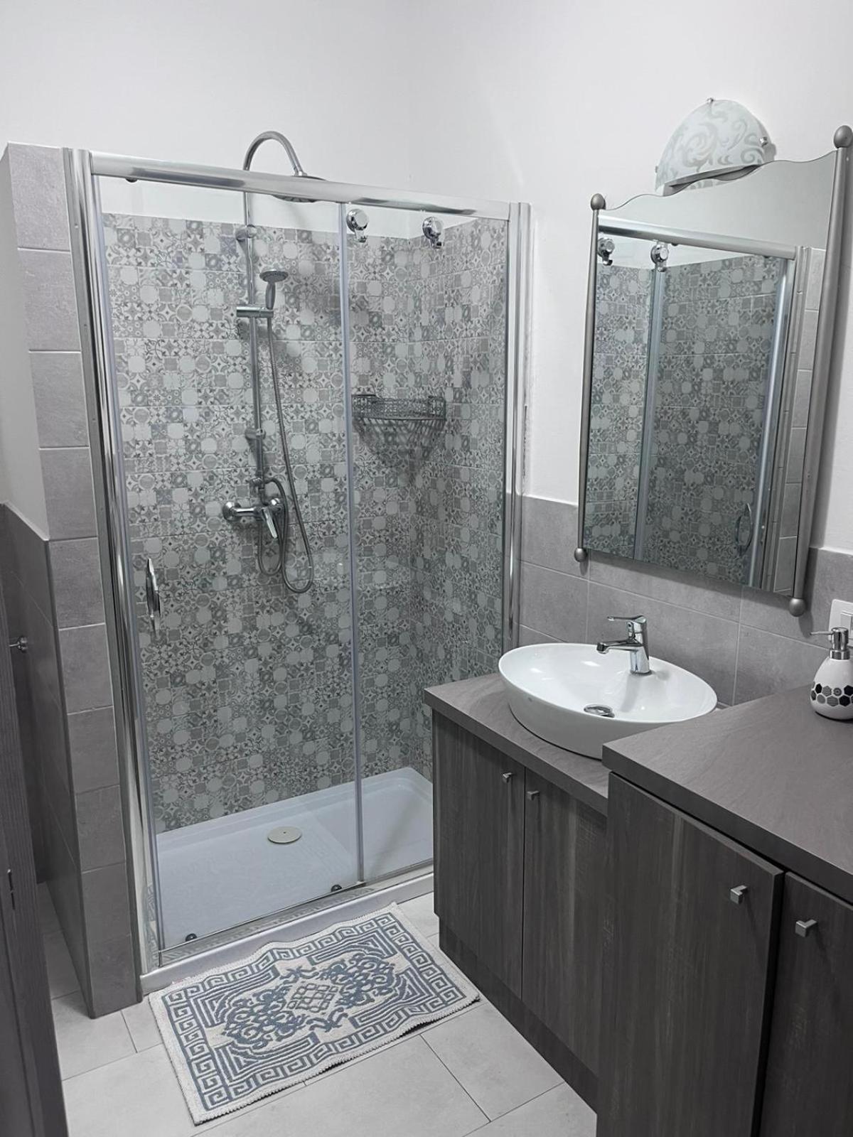 Nina'S House 3 , A 300 Metri Dal Mare Apartman Santa Caterina Dello Ionio Marina Kültér fotó