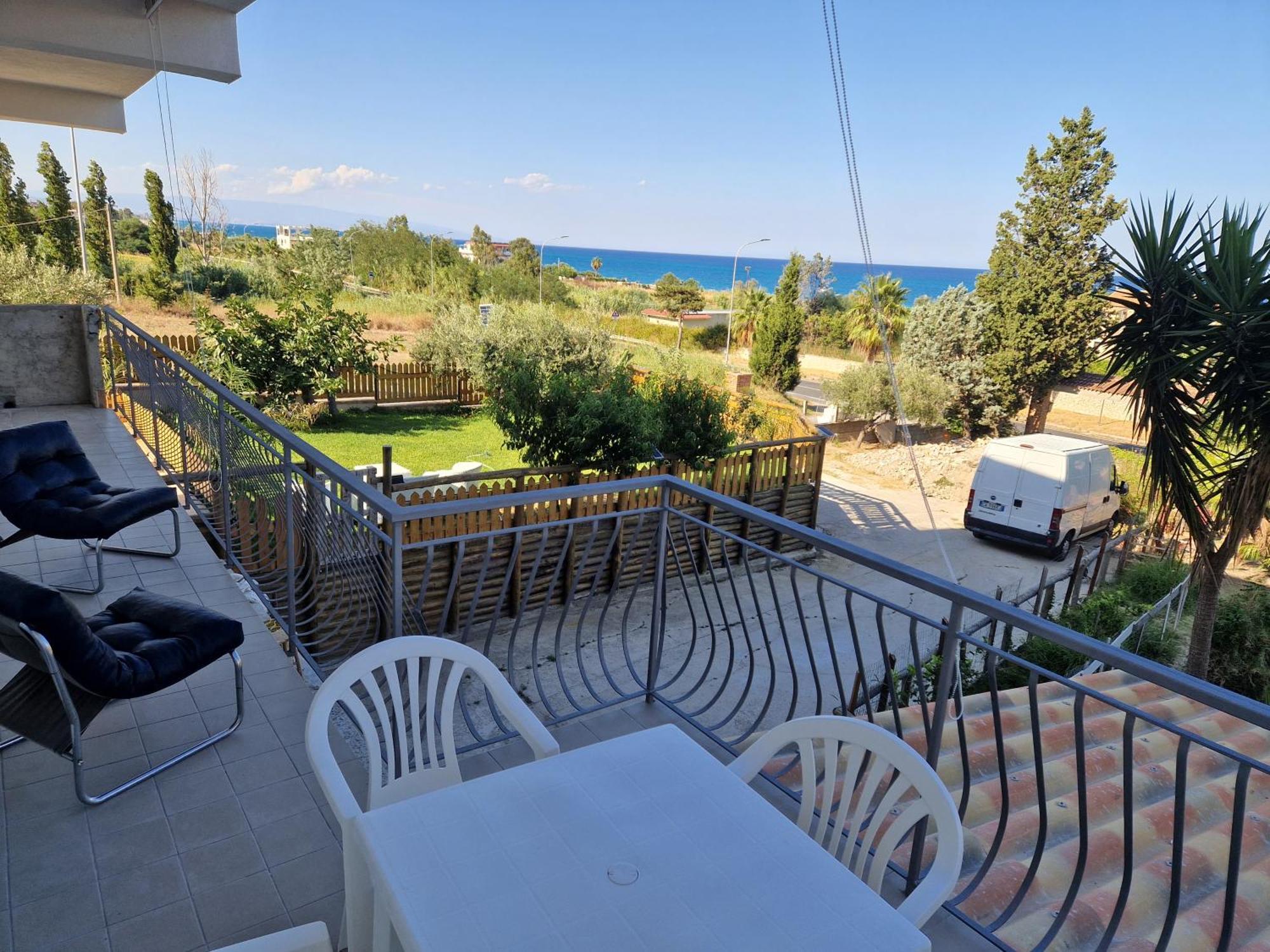 Nina'S House 3 , A 300 Metri Dal Mare Apartman Santa Caterina Dello Ionio Marina Kültér fotó